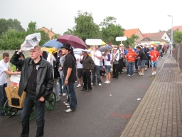 We09